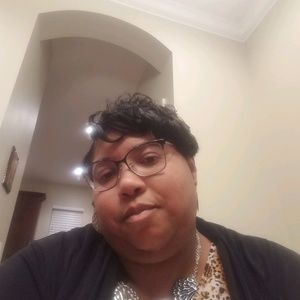 Meet your Posher, Keita